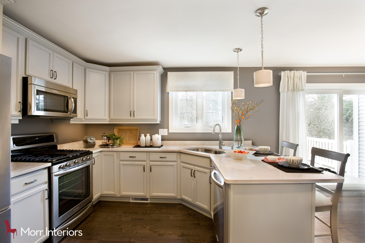 Monis Farm Estates - Smithfield Model, Nashua NH Kitchen Opposite View